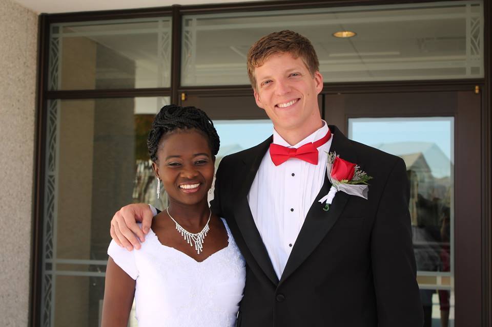 Ray-Lawns-Wedding-5d2f7c37c0407